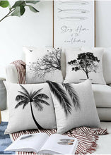 Afbeelding in Gallery-weergave laden, Zethome - Kussenhoes Kerstpatroon - 43x43 - Set 4 Pieces - Kussenhoezen - Dubbelzijdig bedrukt - Soft Touch - Boomthema op een witte achtergrond